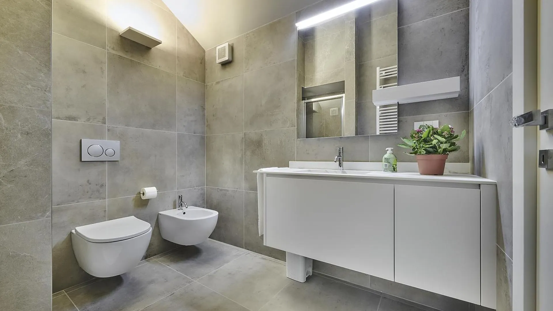 Casa Posta Apartment Varenna Italy