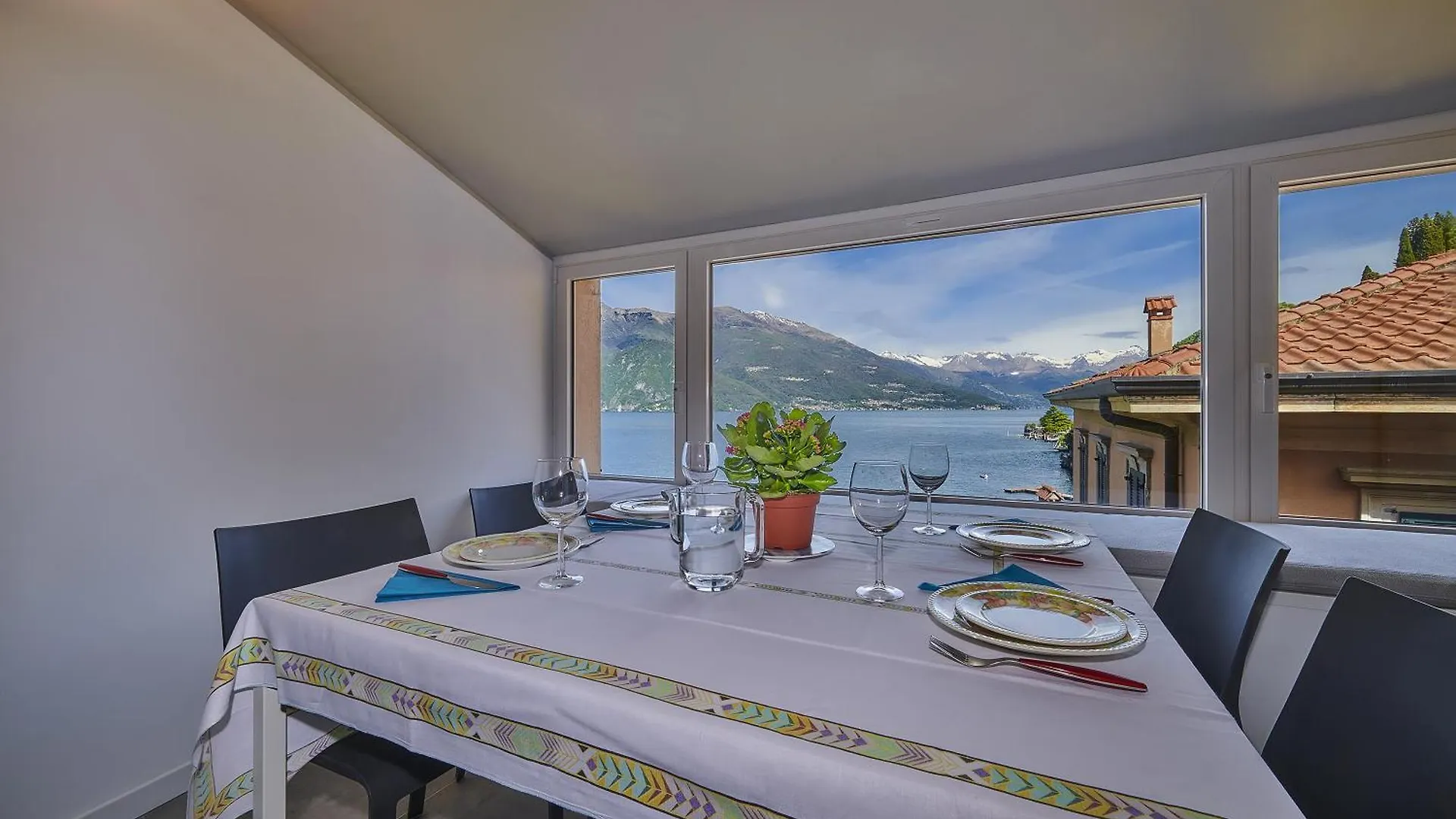 Casa Posta Apartment Varenna